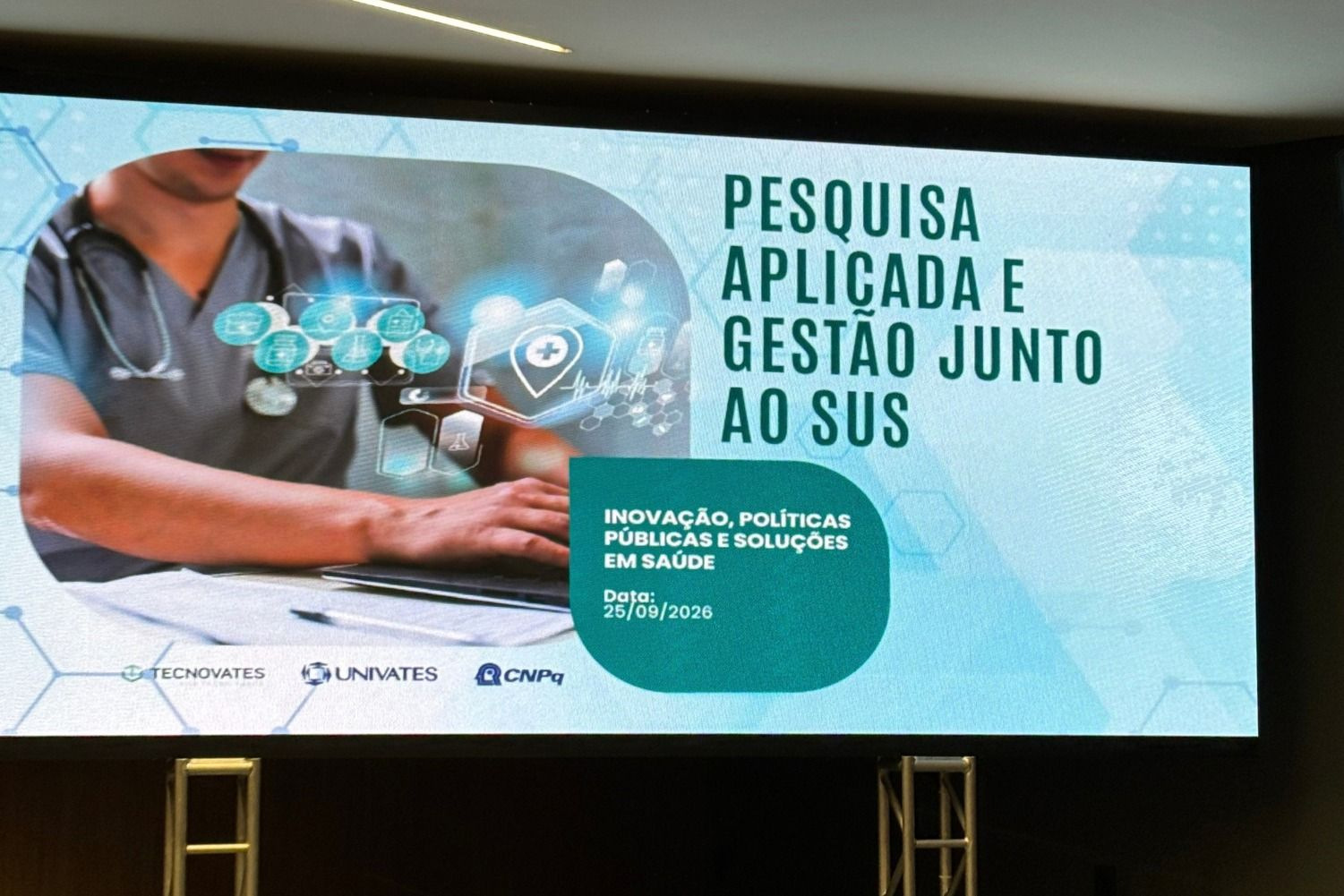 Pesquisa aplicada ao SUS reúne comunidade acadêmica e profissionais da saúde na Univates