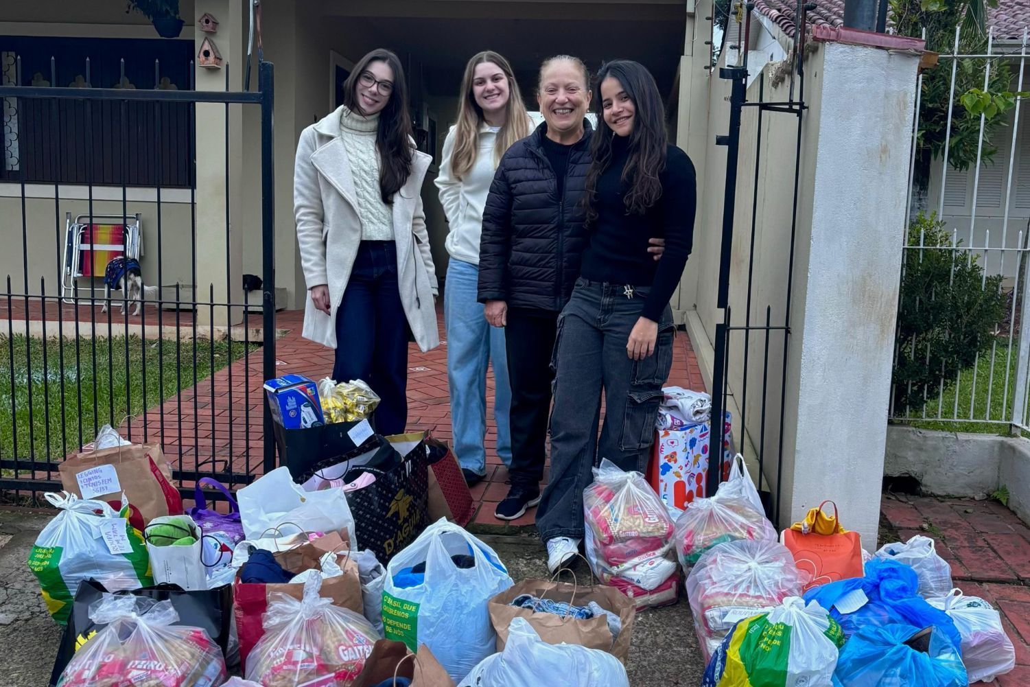 Estudantes de Medicina da Univates realizam campanha solidária para famílias atendidas pela ESF São José Praia, de Lajeado