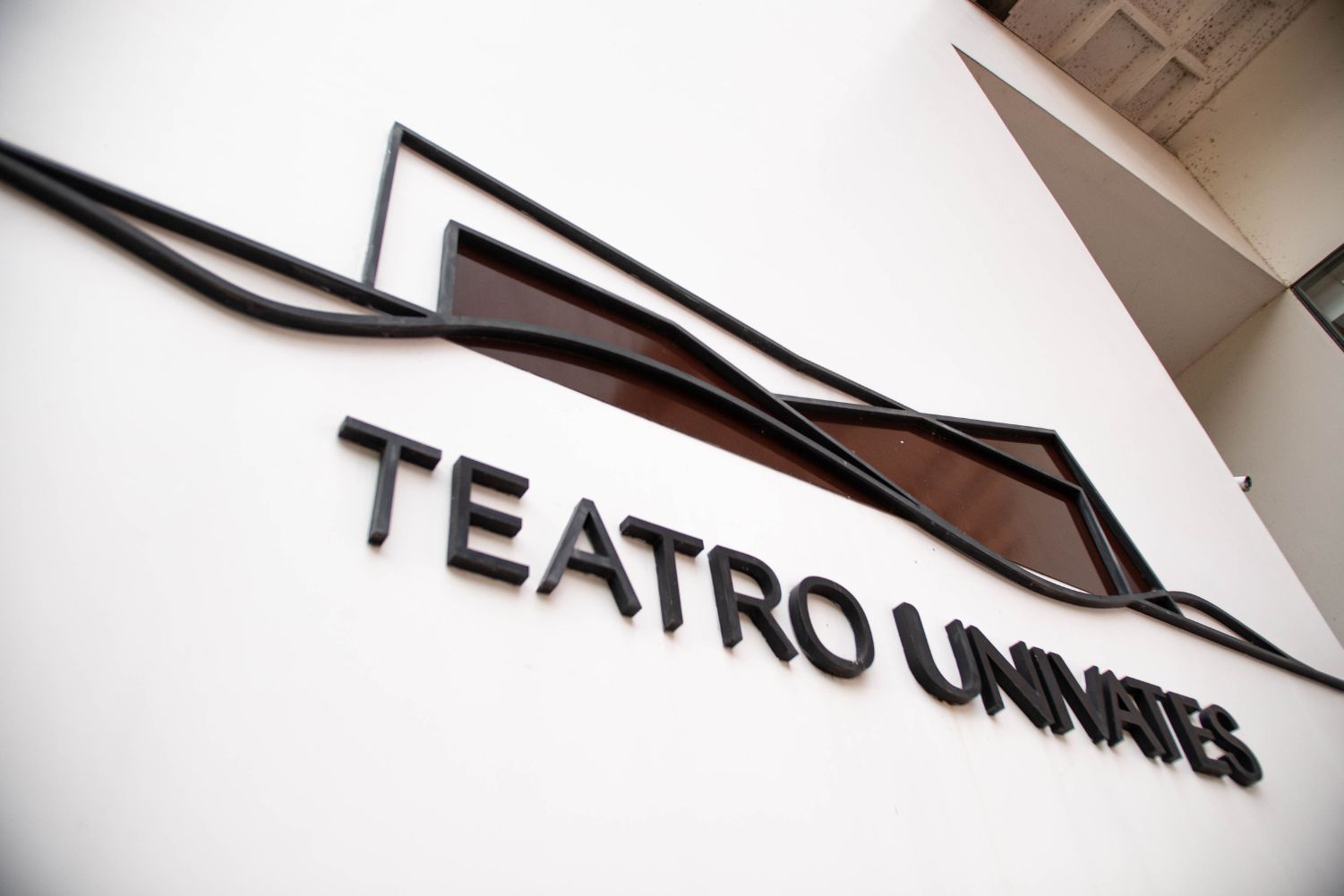 Grandes espetáculos artísticos movimentarão o Teatro Univates em maio