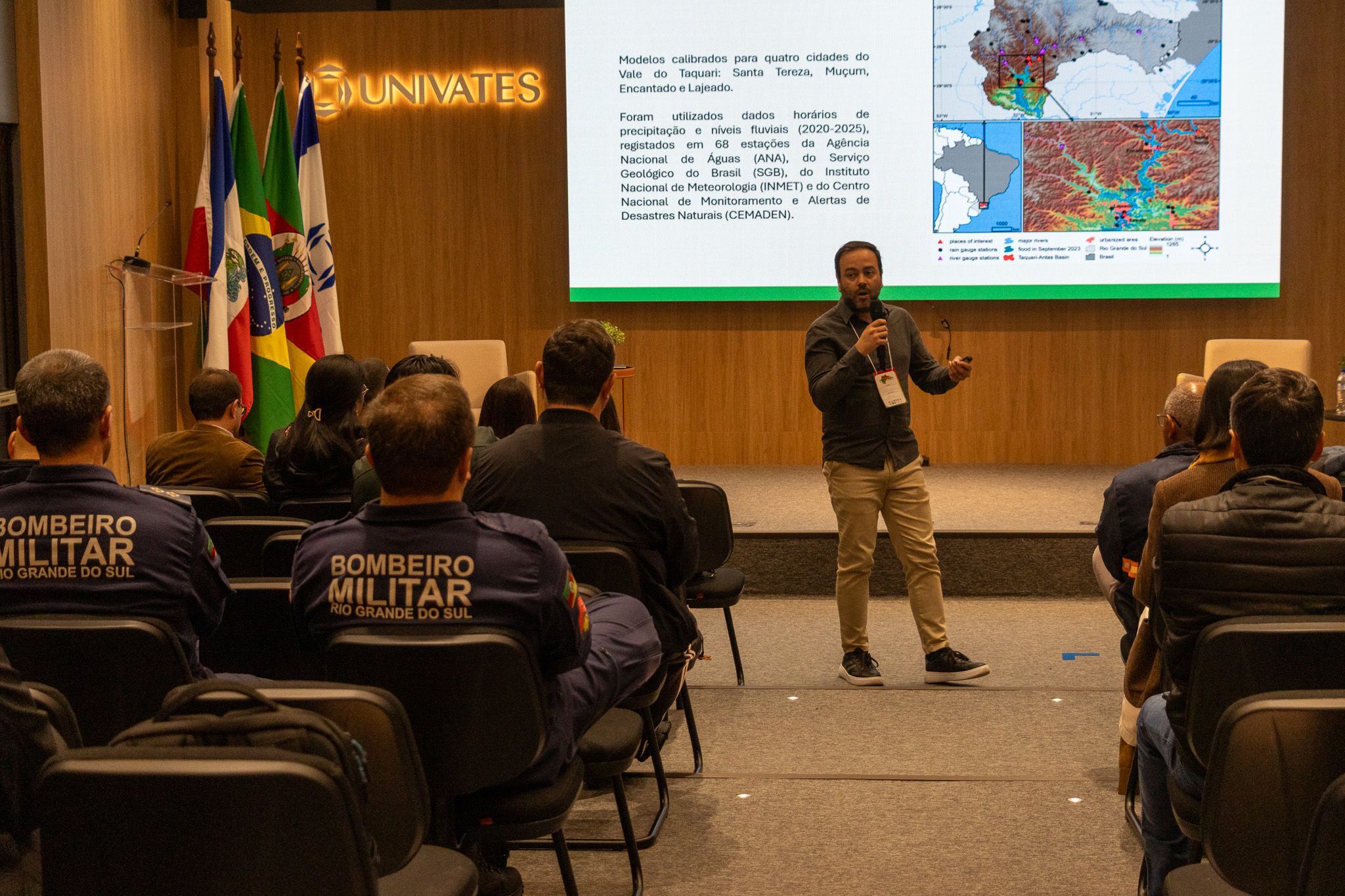 Especialistas apresentam na Univates os resultados de pesquisa sobre gestão de riscos de desastres