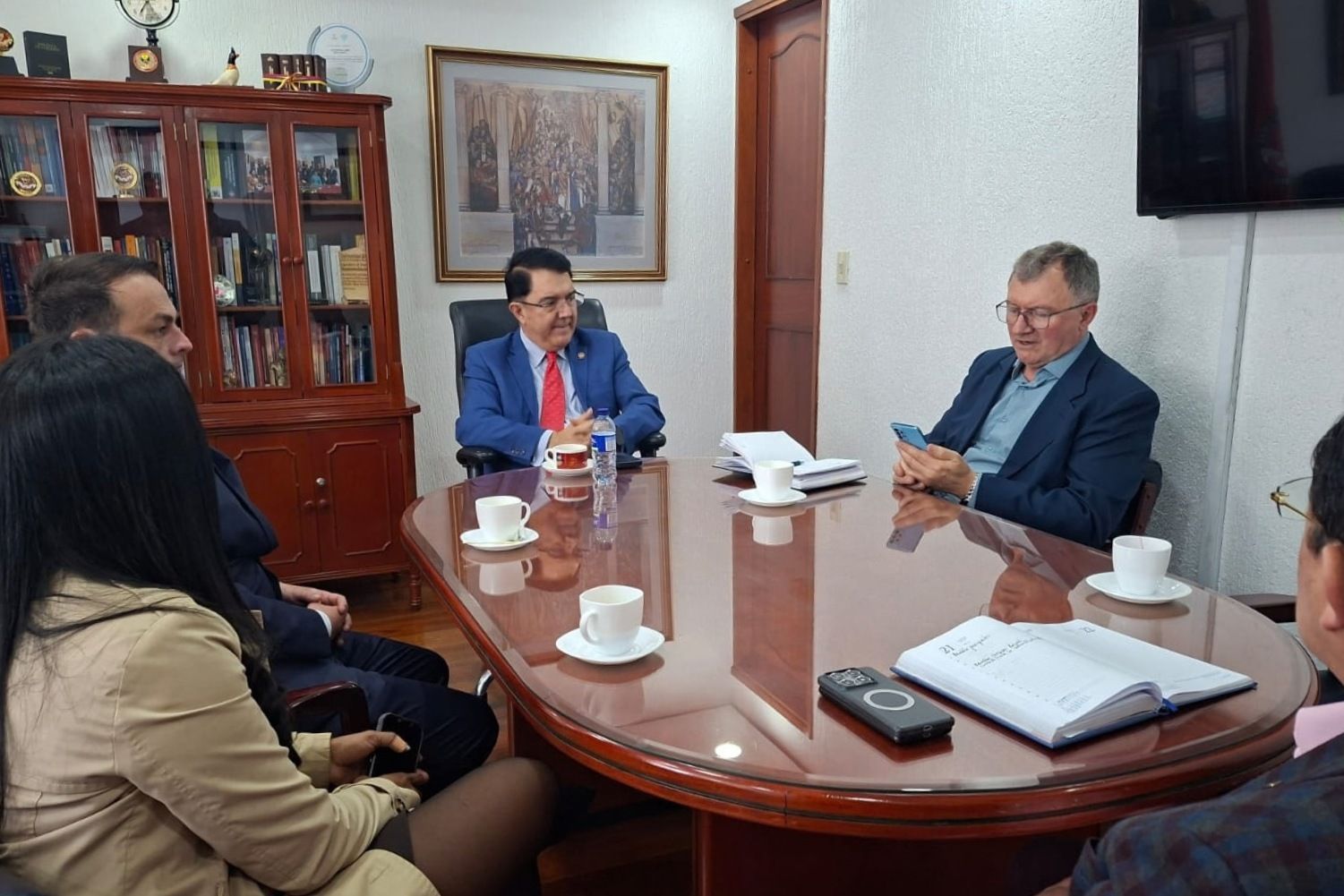 Univates amplia diálogo internacional em visita à Universidad Libre, da Colômbia