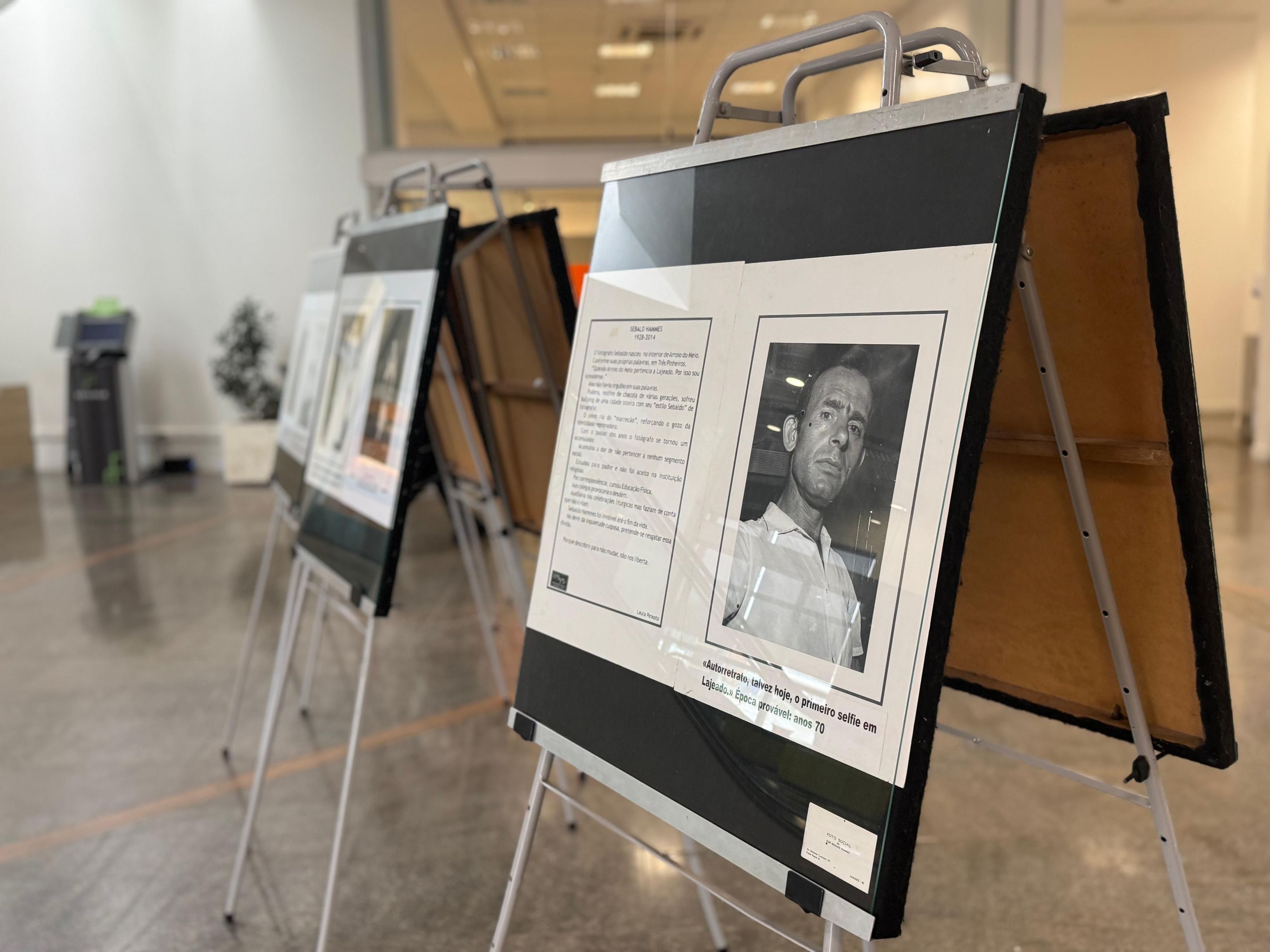 Exposição na Univates preserva em fotografias a memória de Lajeado e do Vale do Taquari