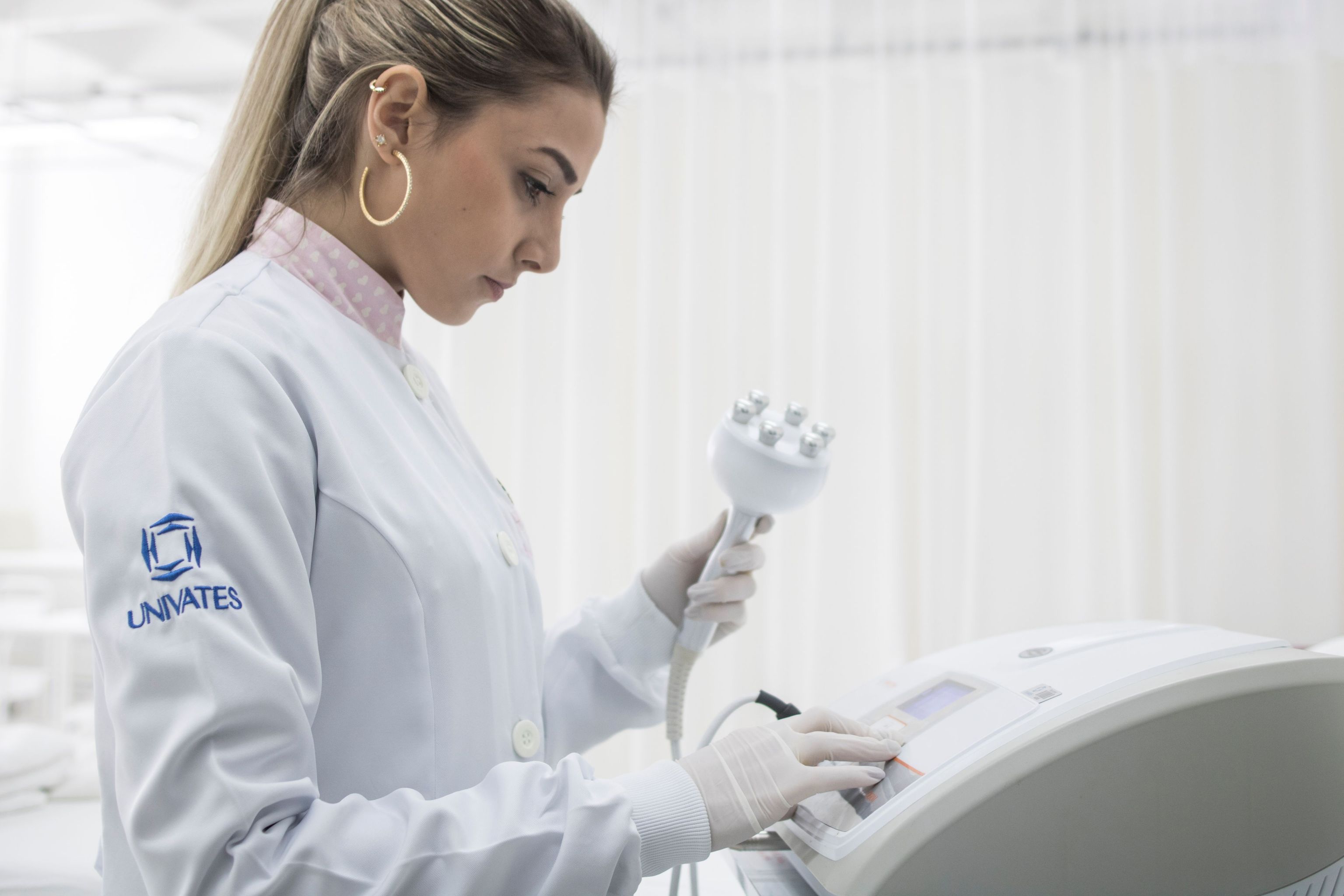 Como é a rotina de quem faz graduação em Biomedicina?