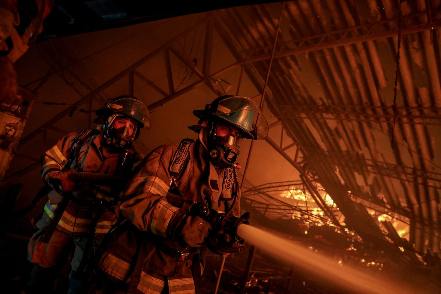 Bombeiros consomem quase metade das calorias diárias em ultraprocessados, aponta estudo da Univates