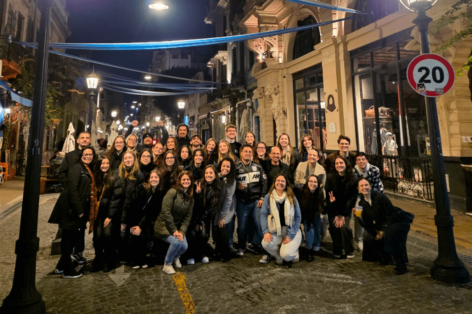 Estudantes de Arquitetura e Urbanismo participam de imersão cultural em viagem de estudos a Buenos Aires