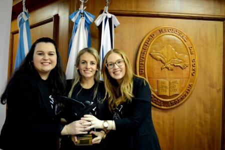 Equipe da Univates vence competio internacional de Direito