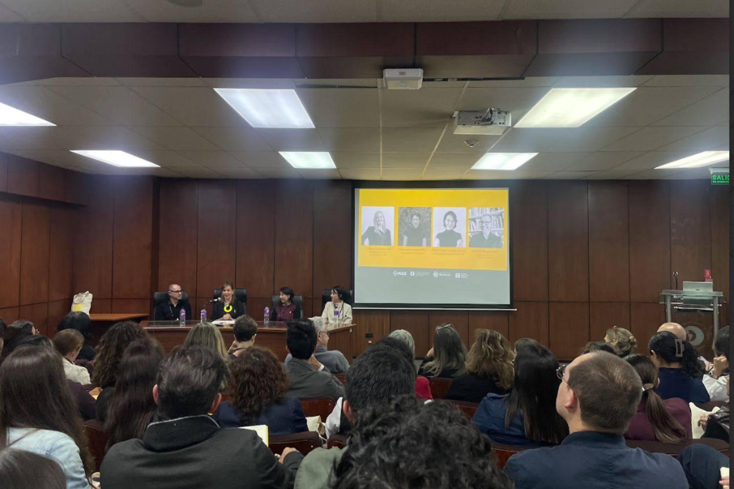 Pesquisadoras da Univates participam do V Congreso Internacional de Vivienda Colectiva Sostenible, no Equador.