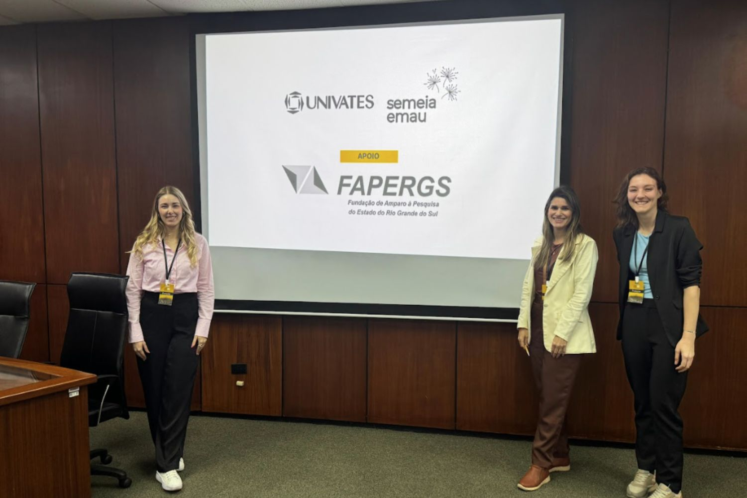 Pesquisadoras da Univates participam do V Congreso Internacional de Vivienda Colectiva Sostenible, no Equador.