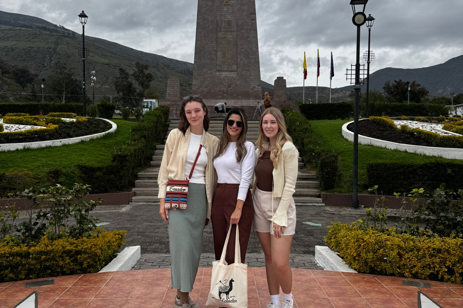 Pesquisadoras da Univates participam do V Congreso Internacional de Vivienda Colectiva Sostenible, no Equador.