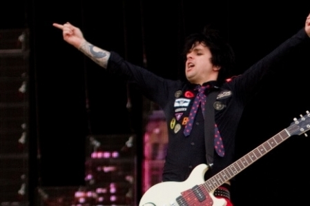 Green Day quer lanar novo disco no quintal da casa de um f