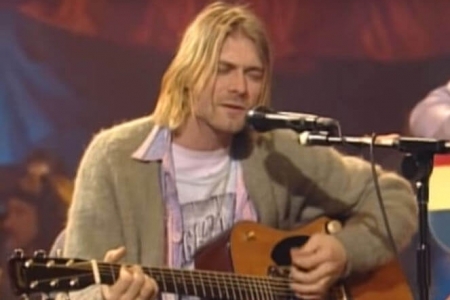 Violo de Kurt Cobain  vendido por mais de 30 milhes de reais