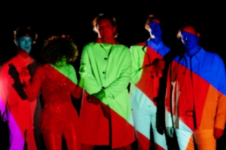 Arcade Fire anuncia novo lbum e libera clipe do 1 single 