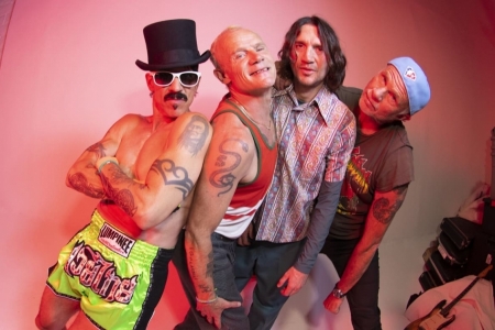 Red Hot Chili Peppers ultrapassam 1 bilho de views com Californication