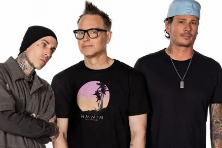 blink-182 libera duas msicas novas: 