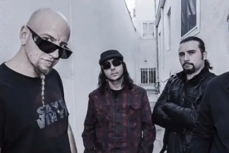 System of a Down far show no Brasil em 2025, diz jornalista